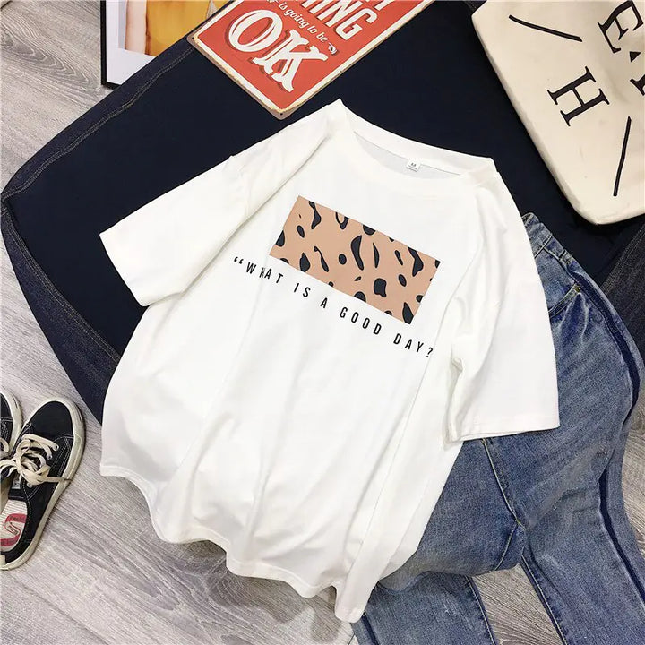 Women's Chic Leopard Tees