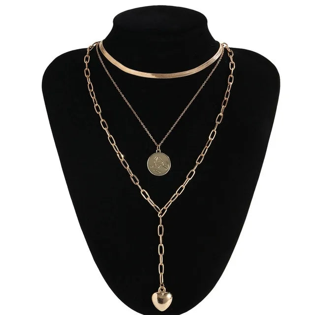 Elegant Women's Choker Necklace