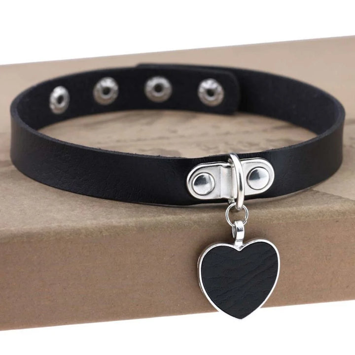 Chic Gothic Style Choker